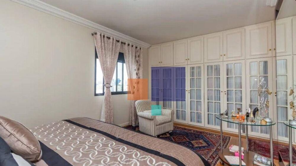 Apartamento para alugar com 4 quartos, 198m² - Foto 9