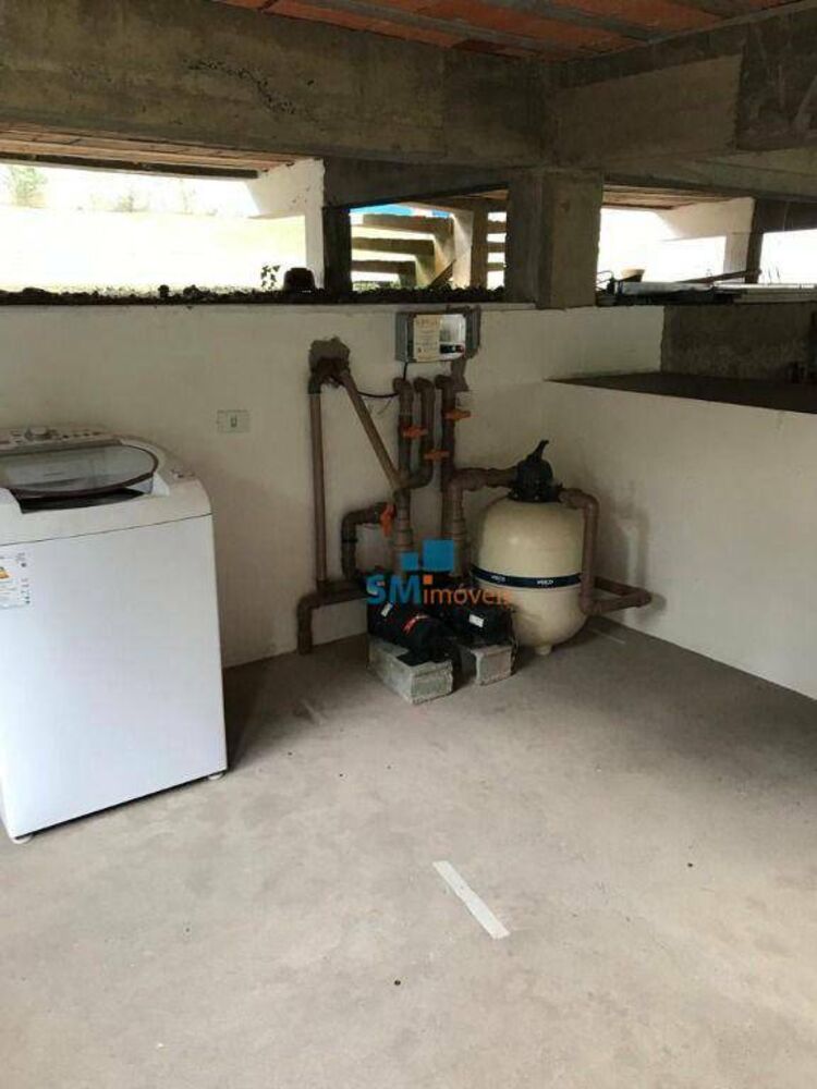 Chácara à venda com 4 quartos, 250m² - Foto 2