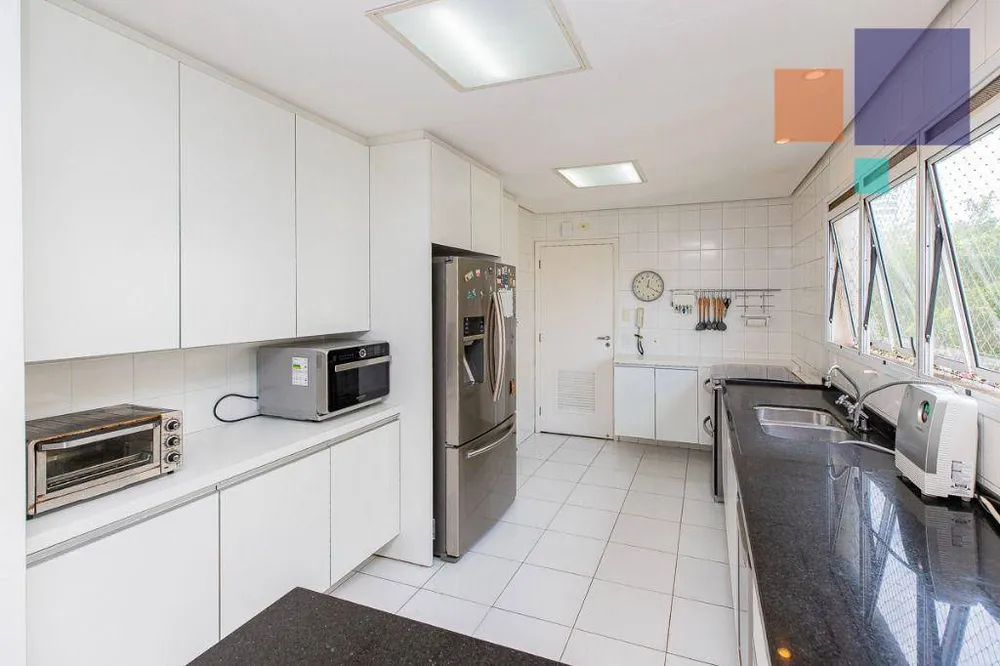 Apartamento, 4 quartos, 246 m² - Foto 11