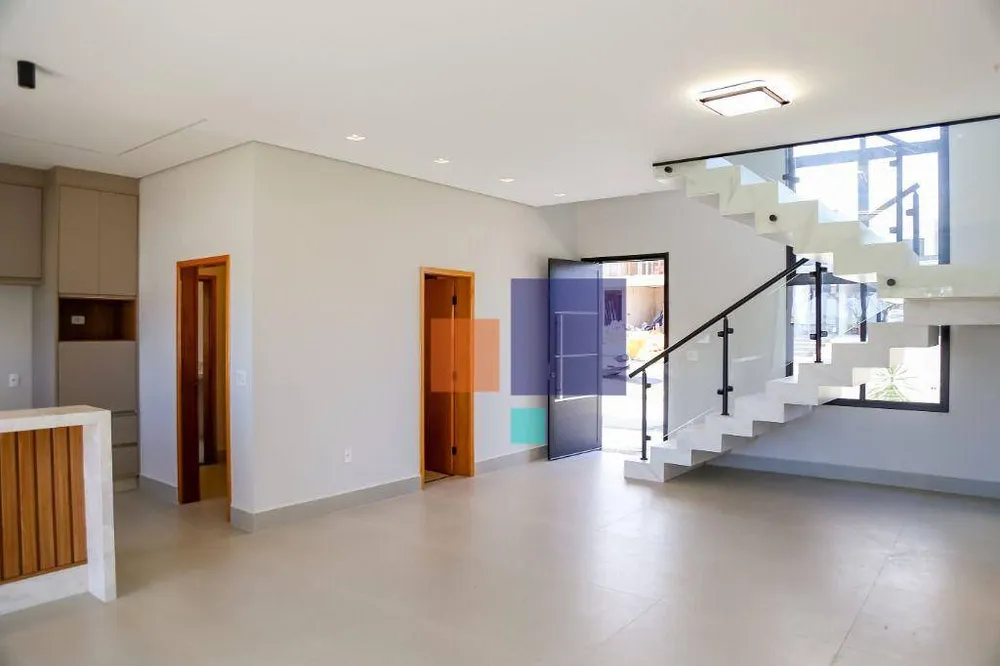 Sobrado, 3 quartos, 258 m² - Foto 3