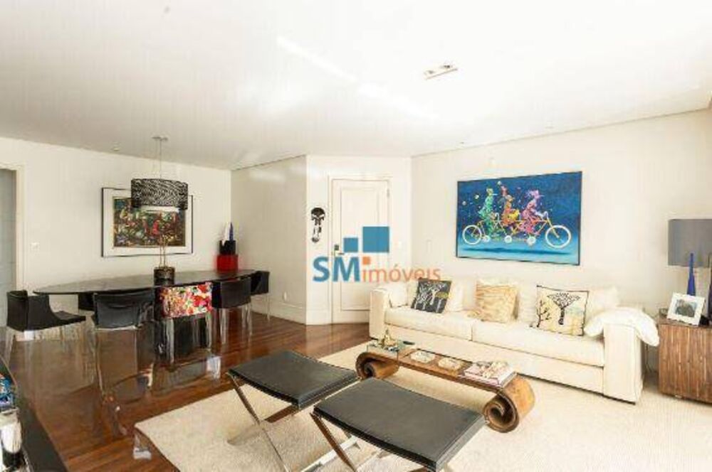 Apartamento à venda com 3 quartos, 154m² - Foto 2