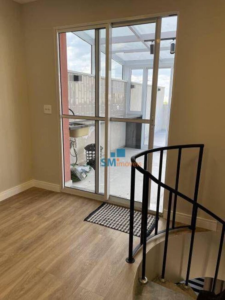 Cobertura à venda com 2 quartos, 90m² - Foto 2