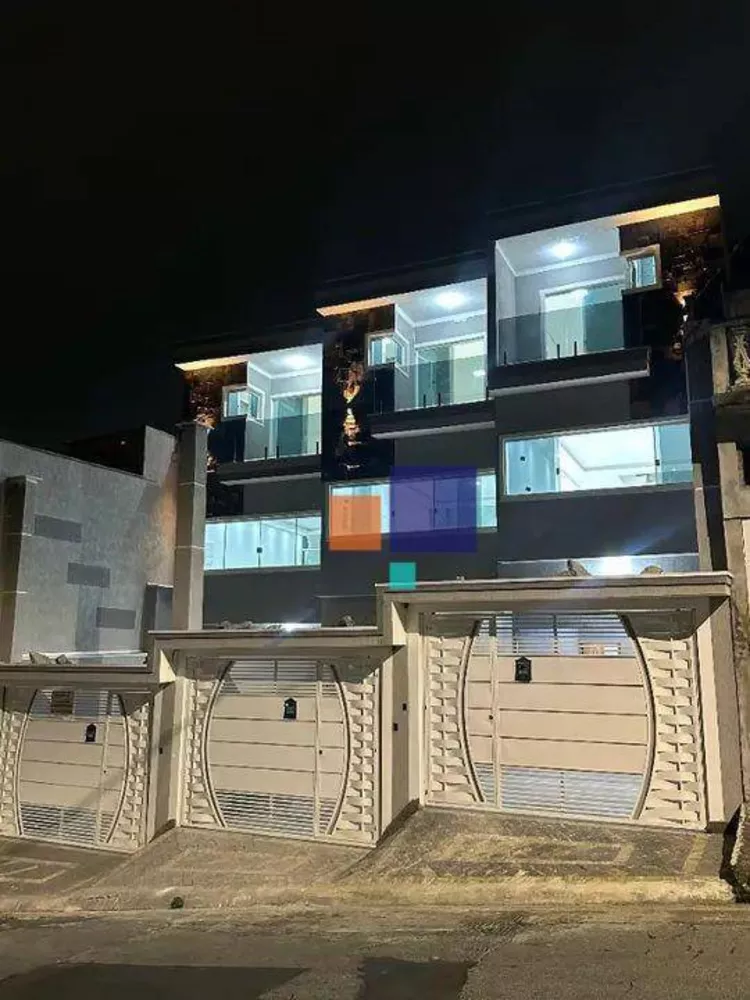 Sobrado à venda com 3 quartos, 190m² - Foto 1