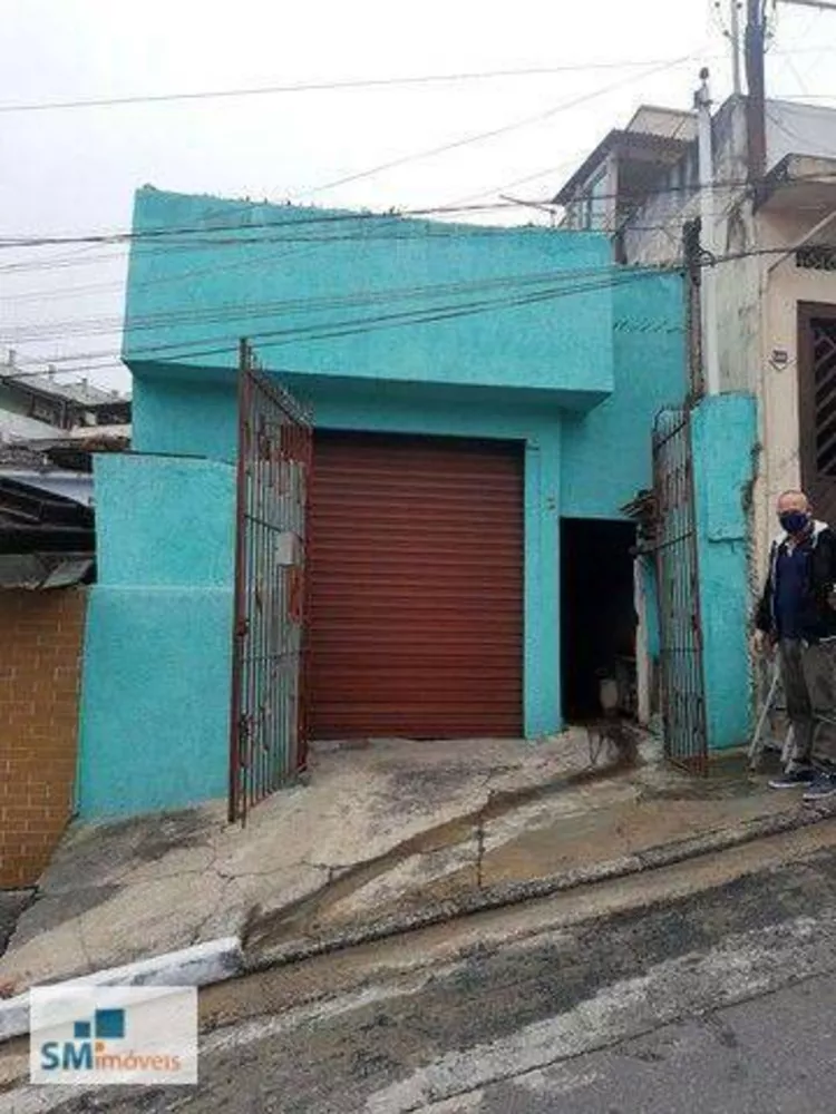 Sobrado à venda com 2 quartos, 200m² - Foto 1