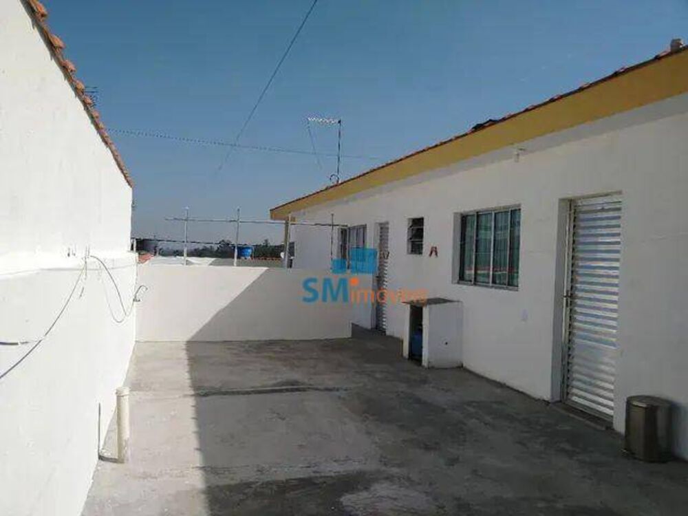 Casa à venda com 4 quartos, 314m² - Foto 1