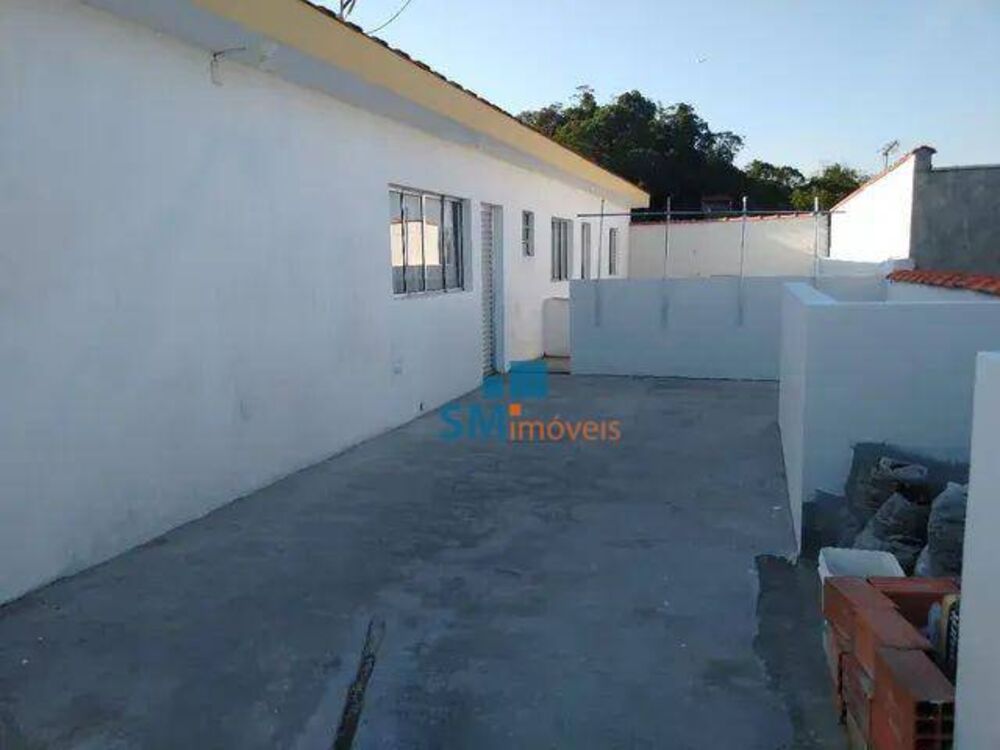 Casa à venda com 4 quartos, 314m² - Foto 3