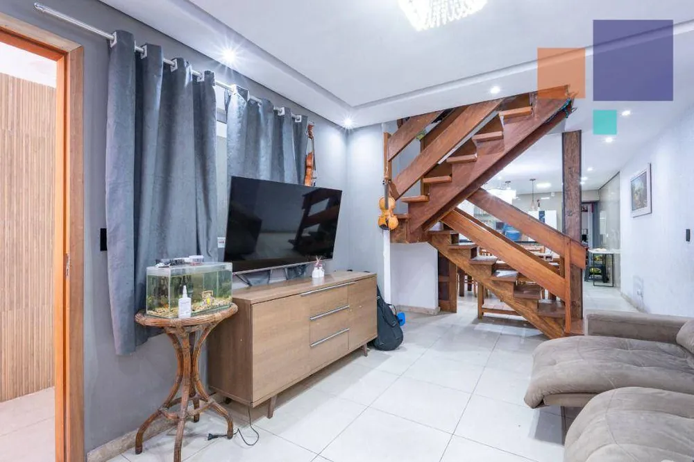 Sobrado, 4 quartos, 160 m² - Foto 1