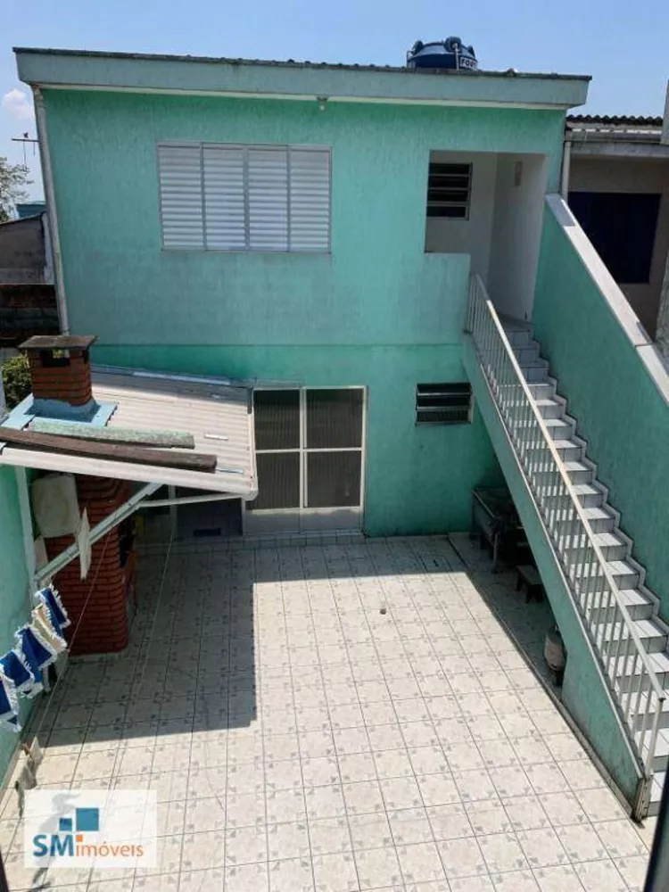 Sobrado à venda com 3 quartos, 174m² - Foto 1