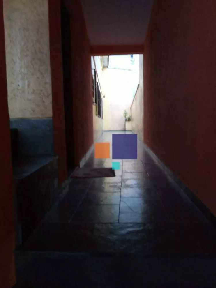 Sobrado à venda com 3 quartos, 200m² - Foto 4