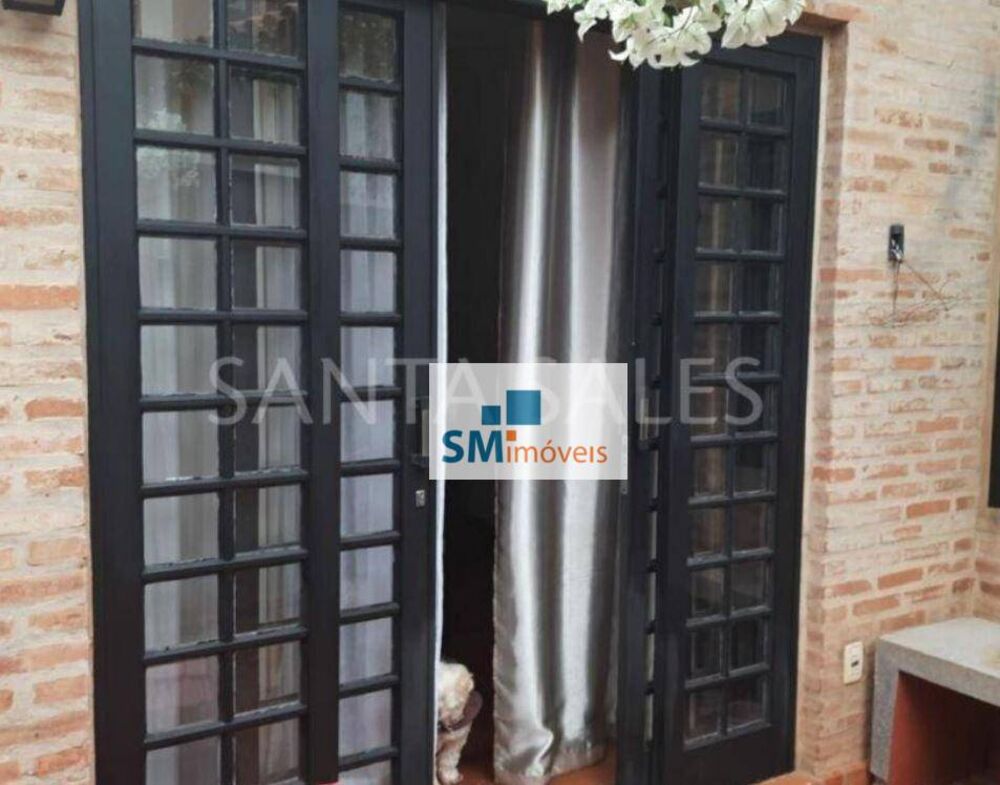 Casa à venda com 3 quartos, 200m² - Foto 2