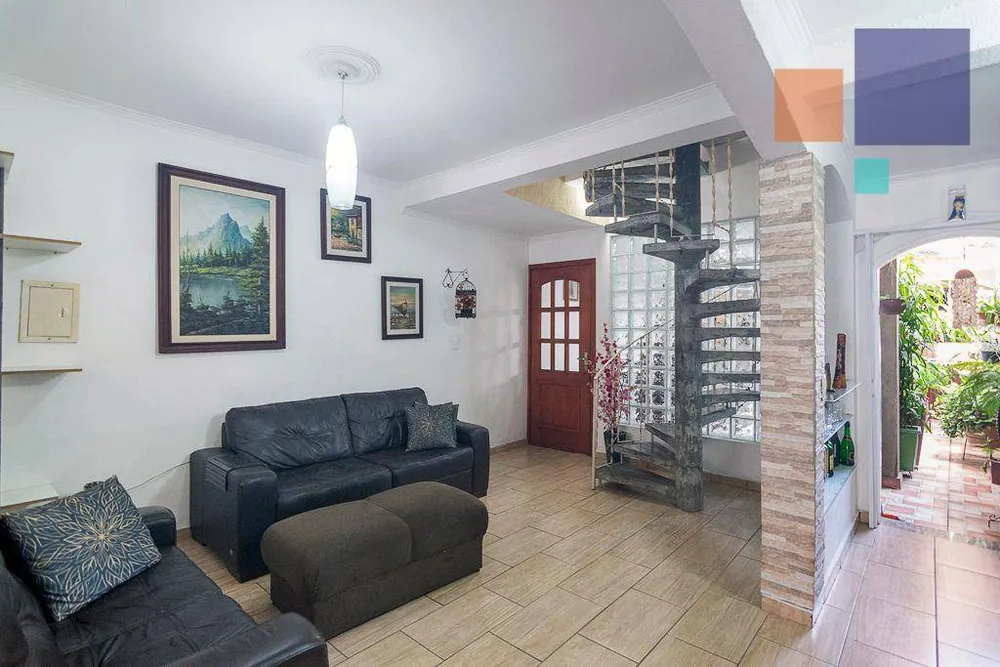 Casa, 3 quartos, 216 m² - Foto 2