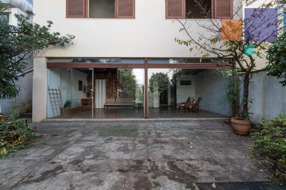Sobrado, 5 quartos, 209 m² - Foto 1