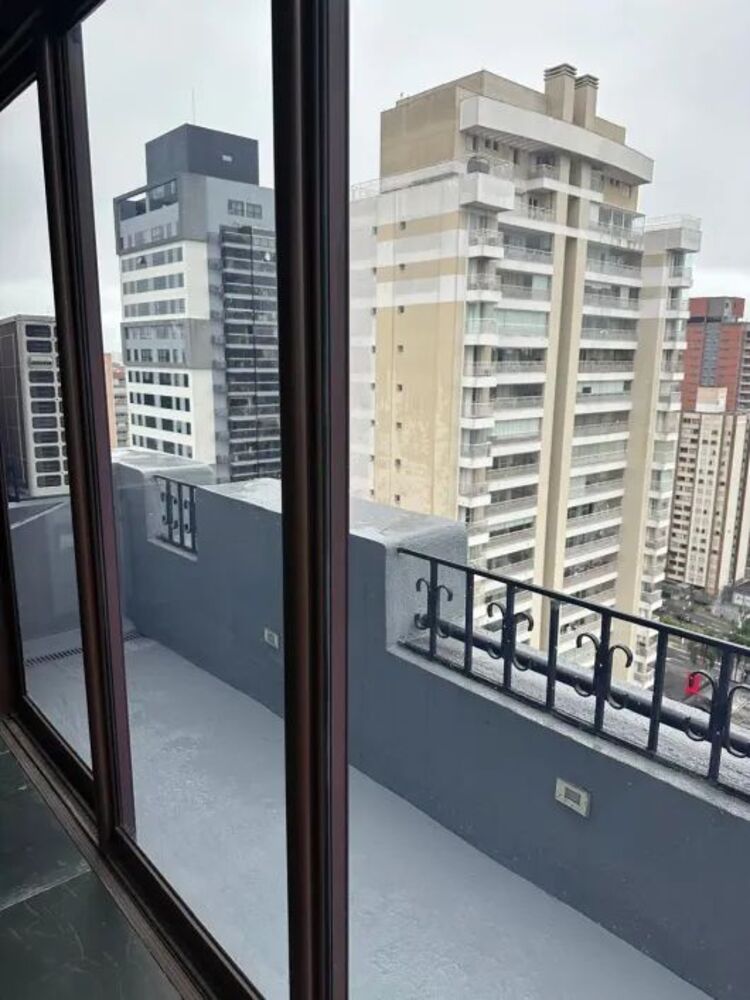 Cobertura, 3 quartos, 240 m² - Foto 5