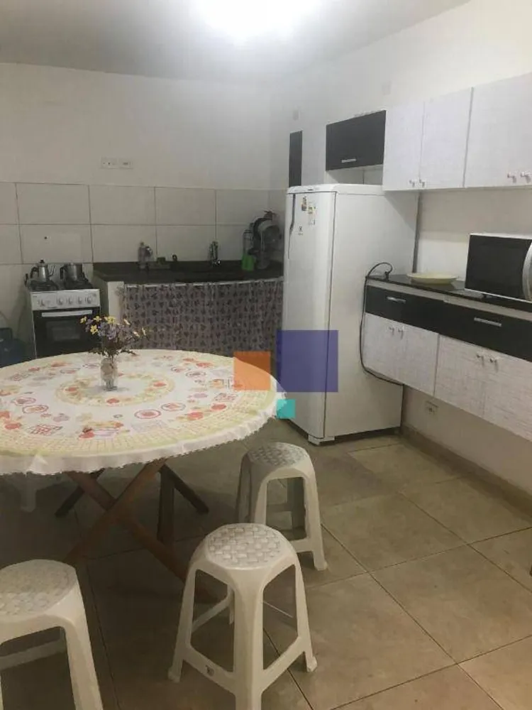 Casa, 6 quartos, 180 m² - Foto 4