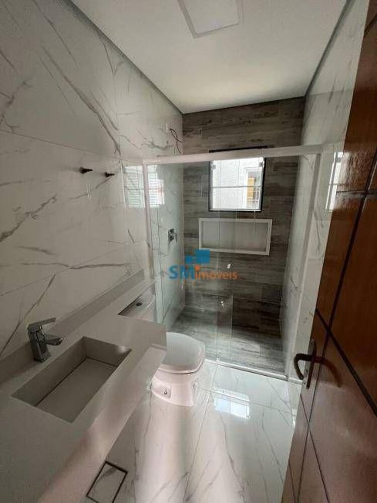 Sobrado à venda com 3 quartos, 218m² - Foto 2