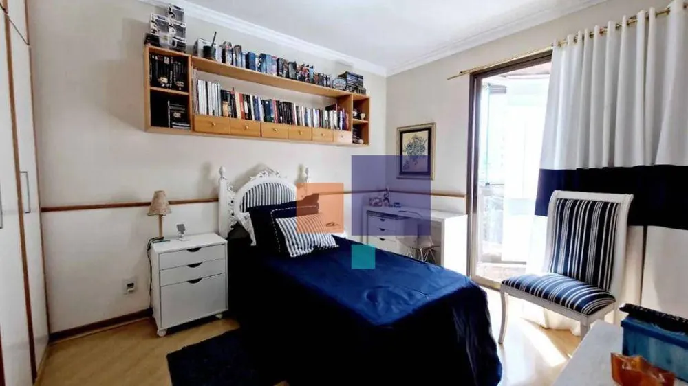 Apartamento, 3 quartos, 240 m² - Foto 1