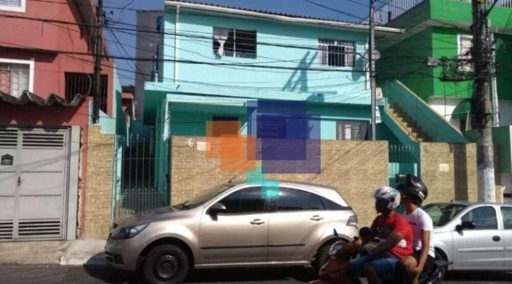Casa à venda com 5 quartos, 250m² - Foto 1
