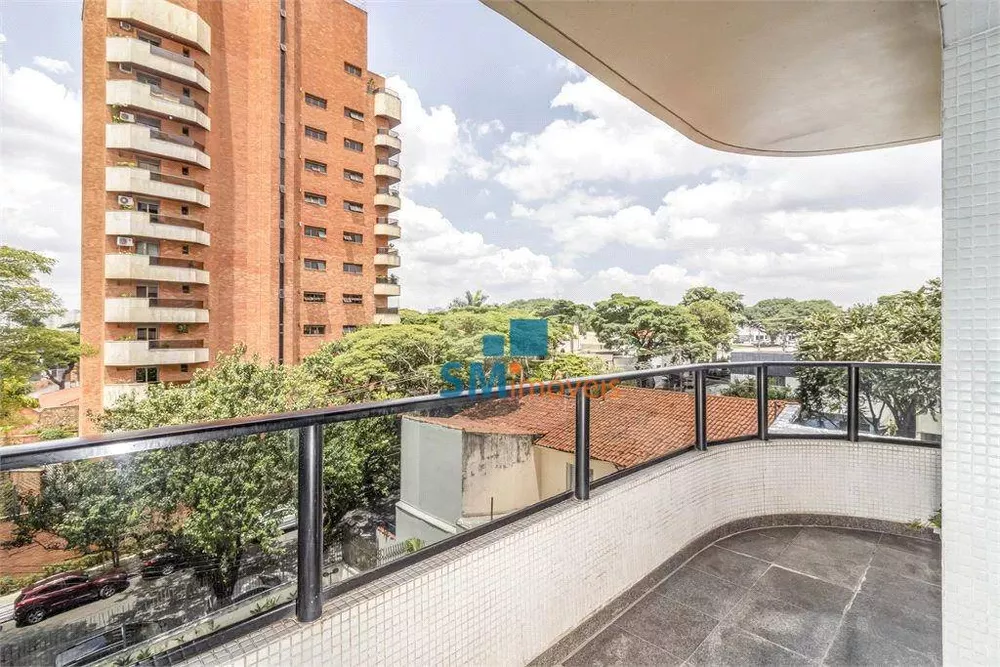 Apartamento à venda com 4 quartos, 220m² - Foto 3