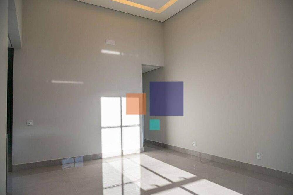 Casa à venda com 3 quartos, 192m² - Foto 2