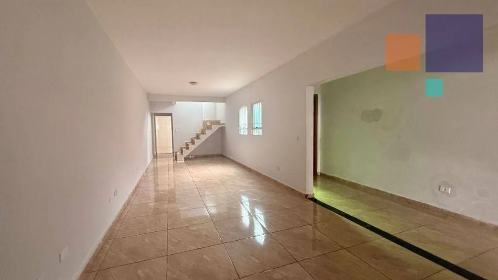 Sobrado, 4 quartos, 270 m² - Foto 2