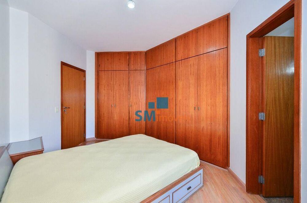 Apartamento à venda com 3 quartos, 150m² - Foto 3