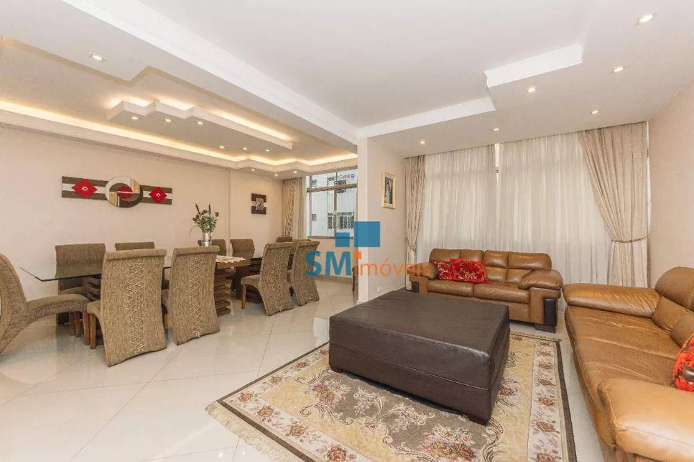 Apartamento à venda com 3 quartos, 151m² - Foto 2