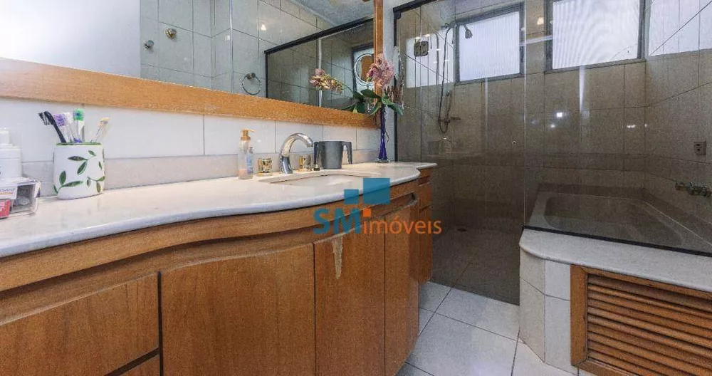 Apartamento à venda com 3 quartos, 151m² - Foto 6