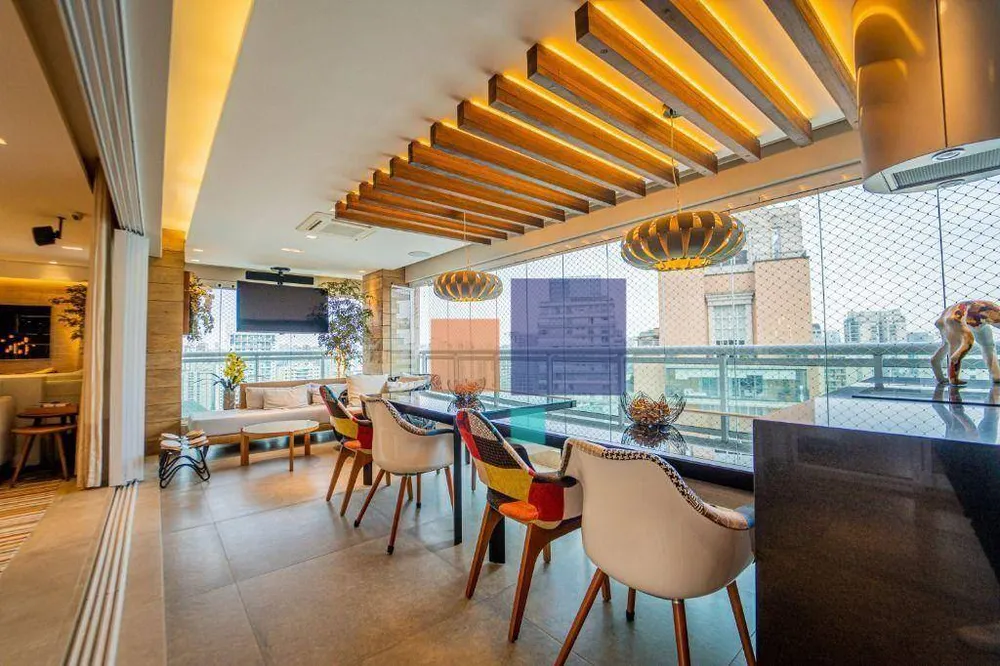 Apartamento, 3 quartos, 157 m² - Foto 1