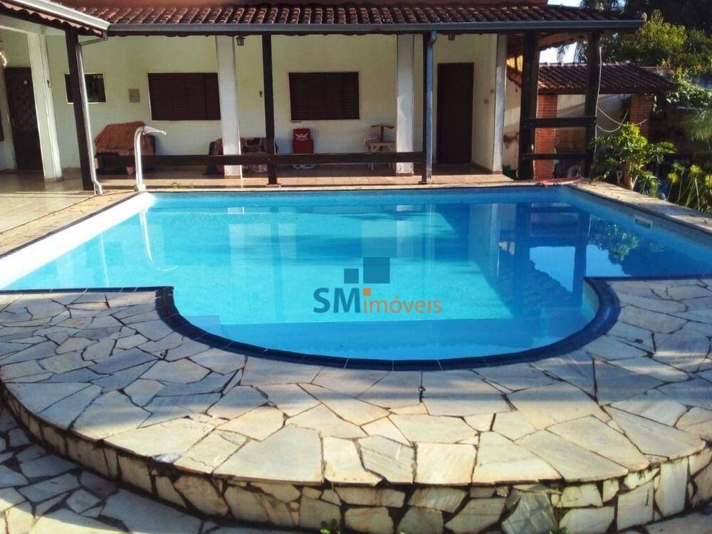 Chácara à venda com 2 quartos, 1000m² - Foto 1