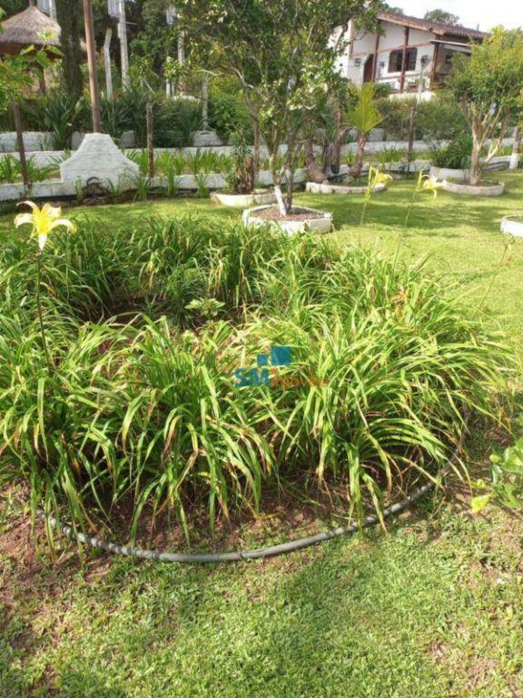 Chácara à venda com 2 quartos, 1000m² - Foto 11