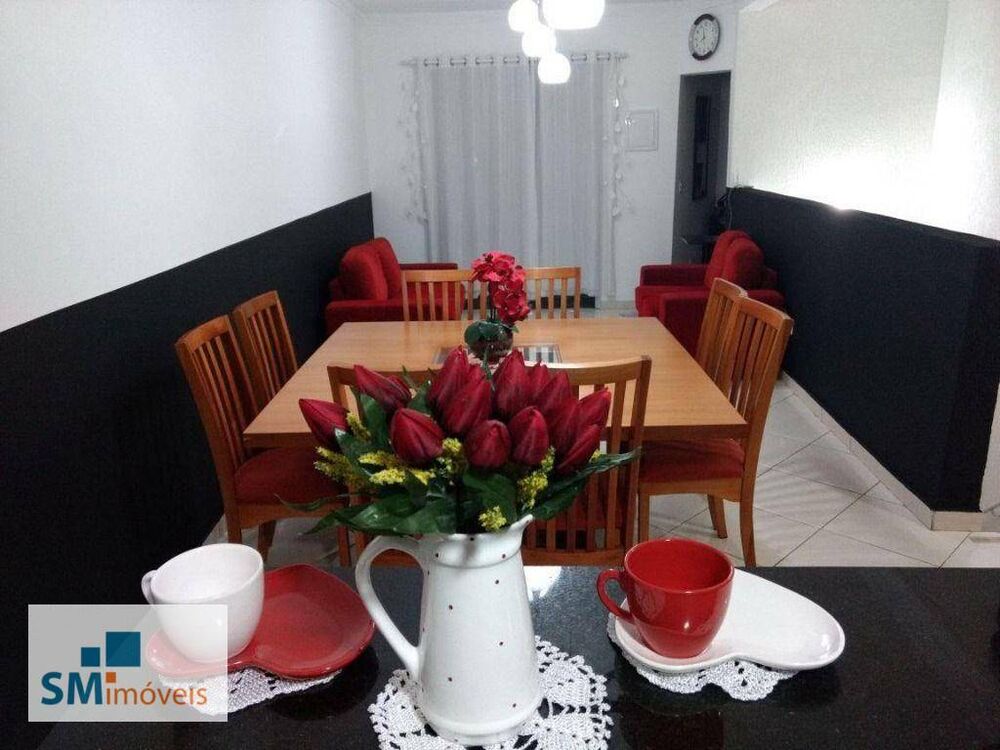 Sobrado à venda com 4 quartos, 142m² - Foto 1