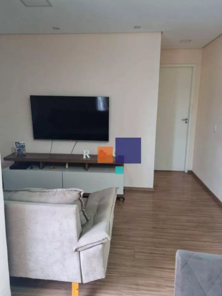 Apartamento à venda com 3 quartos, 60m² - Foto 4