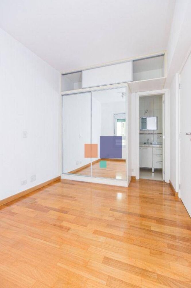 Apartamento à venda com 2 quartos, 66m² - Foto 17