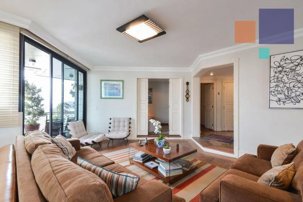 Apartamento, 3 quartos, 202 m² - Foto 1