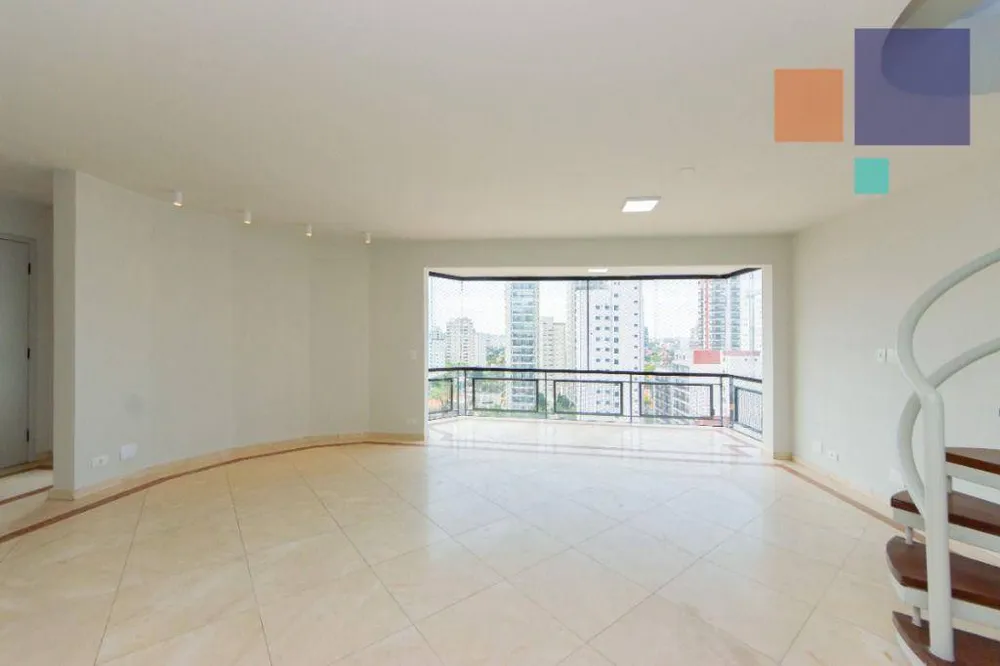 Cobertura, 3 quartos, 238 m² - Foto 2