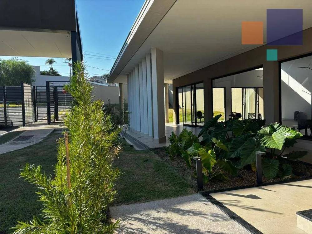 Loteamento e Condomínio, 300 m² - Foto 1