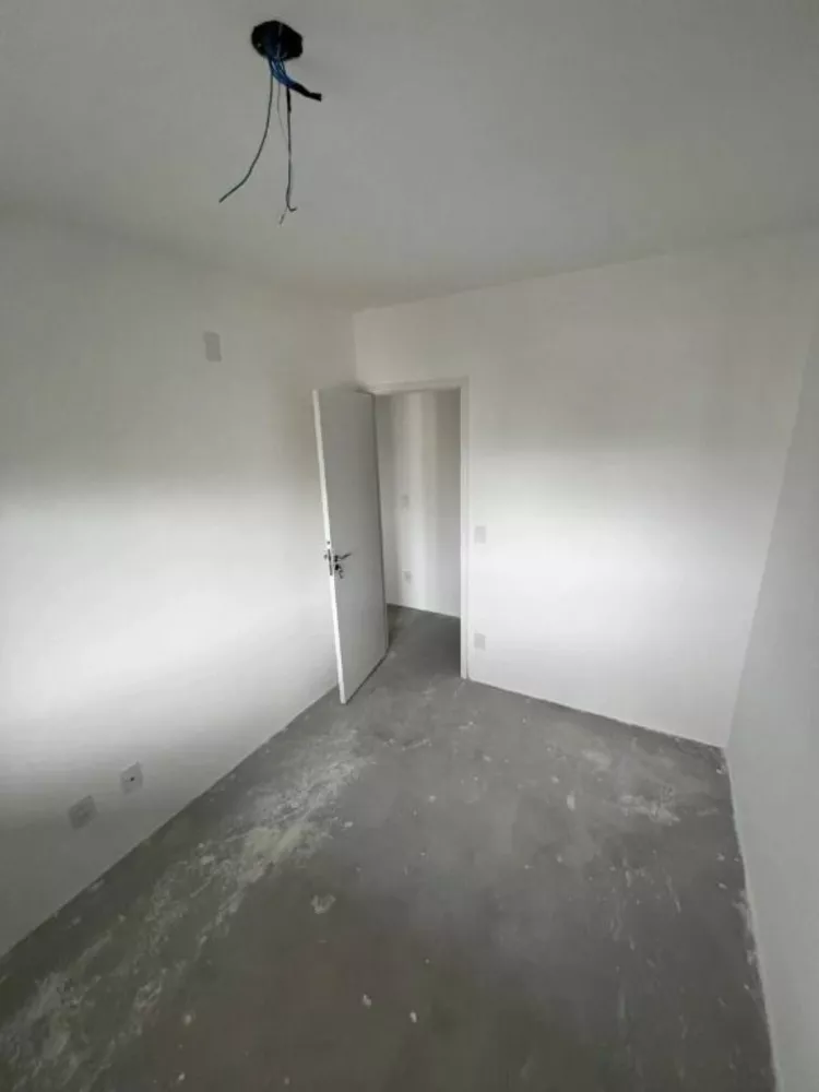 Apartamento à venda com 2 quartos, 60m² - Foto 3