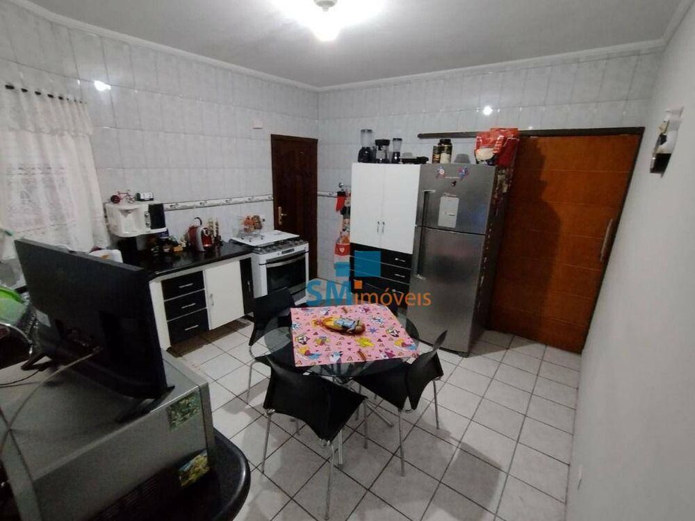 Casa, 3 quartos, 210 m² - Foto 2