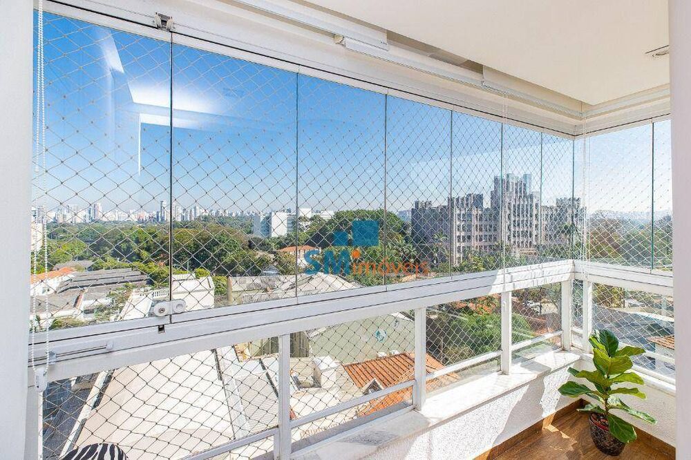 Apartamento à venda com 3 quartos, 160m² - Foto 2
