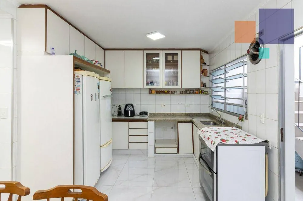 Sobrado, 3 quartos, 201 m² - Foto 2