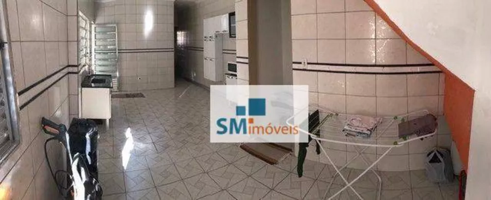 Sobrado à venda com 4 quartos, 180m² - Foto 4