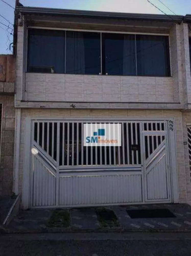 Sobrado à venda com 4 quartos, 180m² - Foto 1