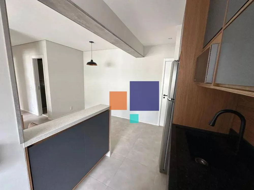 Apartamento à venda com 2 quartos, 63m² - Foto 2