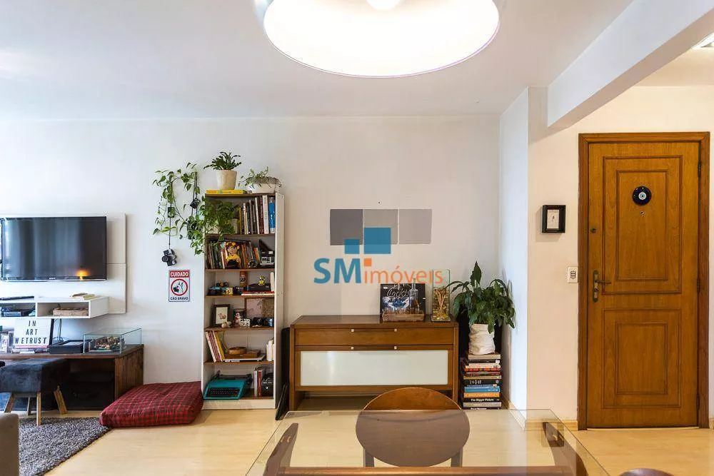 Apartamento à venda com 3 quartos, 102m² - Foto 1