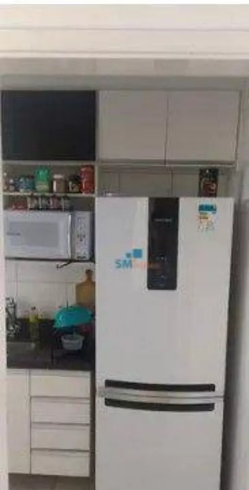 Apartamento à venda com 3 quartos, 65m² - Foto 2