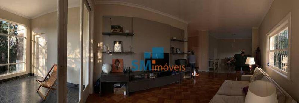 Casa à venda com 6 quartos, 443m² - Foto 1