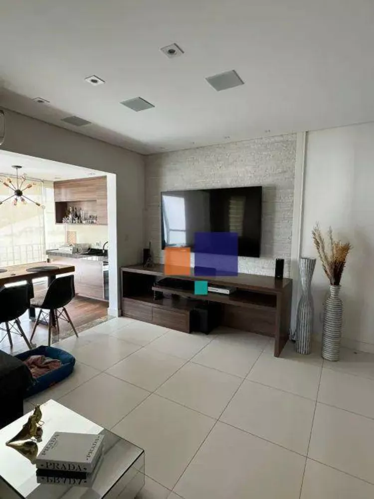 Apartamento para alugar com 2 quartos, 90m² - Foto 2