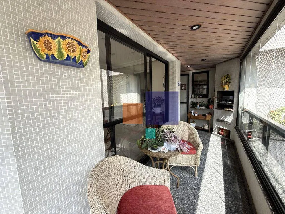 Apartamento, 4 quartos, 200 m² - Foto 1