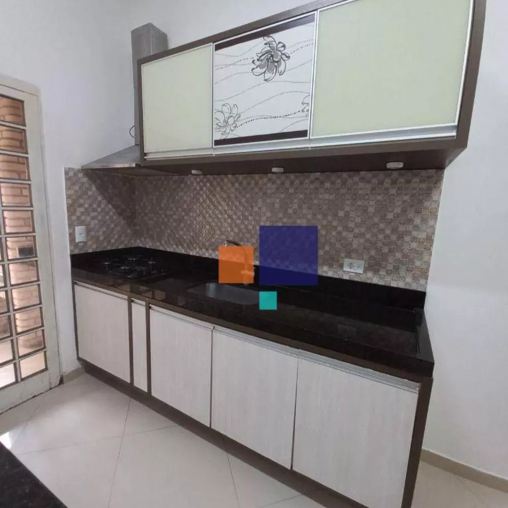 Sobrado à venda com 3 quartos, 110m² - Foto 2