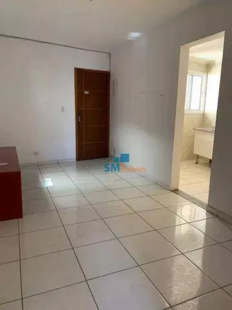 Apartamento à venda com 2 quartos, 44m² - Foto 3